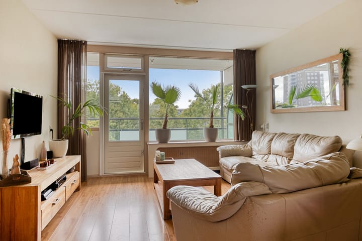 Foto 2 van Merelstraat 100