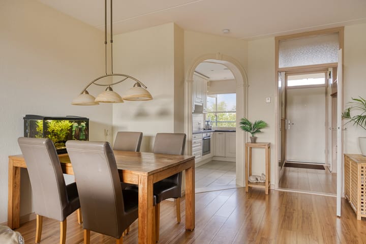 Foto 4 van Merelstraat 100