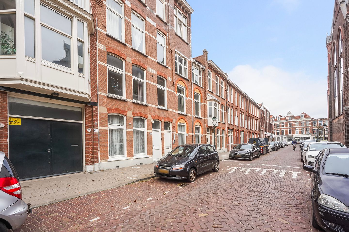 Photo 5 of Newtonstraat 431