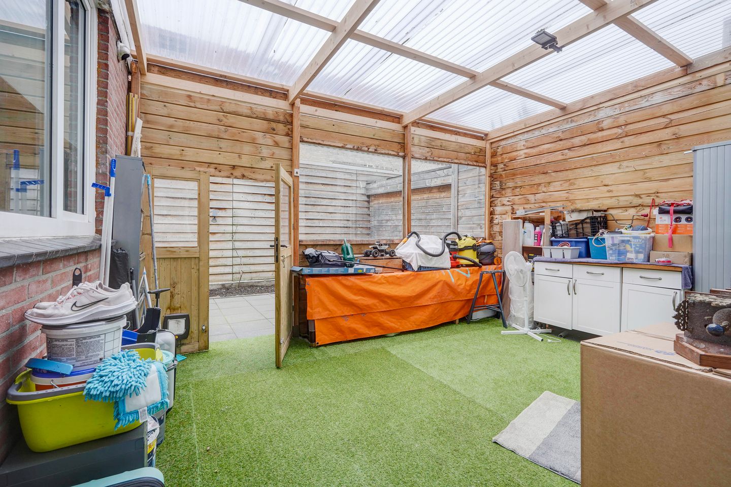 Photo 29 of Newtonstraat 431