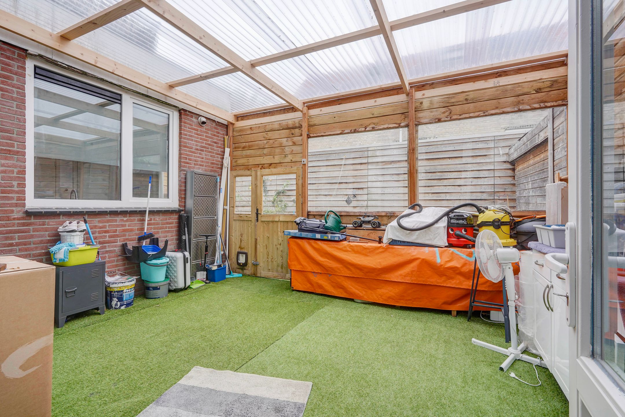 Photo 30 of Newtonstraat 431