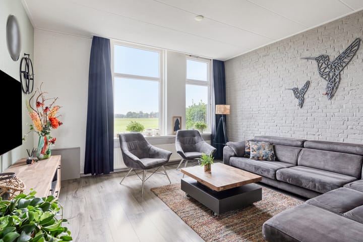 Foto 8 van Vredenseweg 128