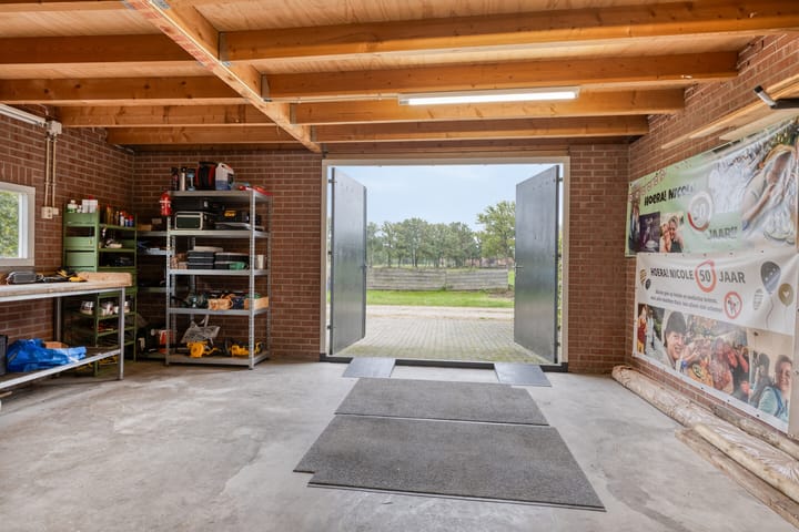 Foto 44 van Vredenseweg 128