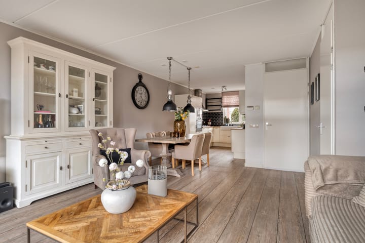 Foto 3 van Elvis Presleystraat 27