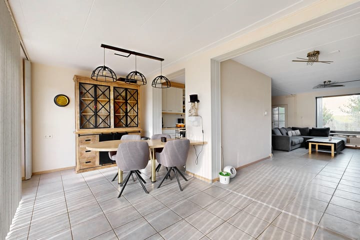 Photo 20 of Van Puttenstraat 20