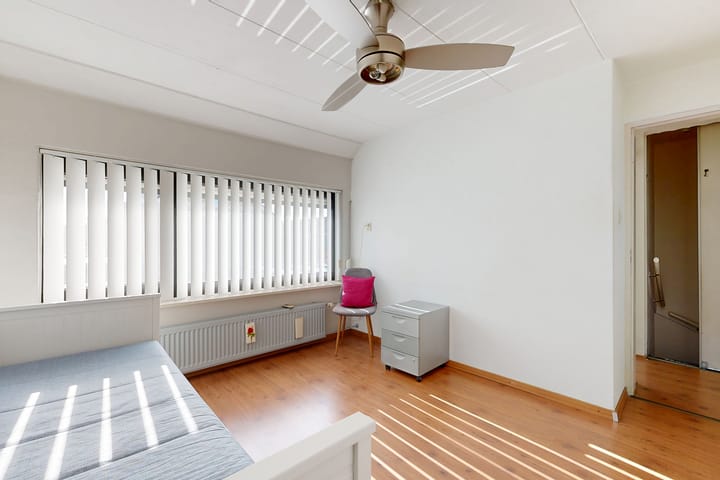 Photo 39 of Van Puttenstraat 20