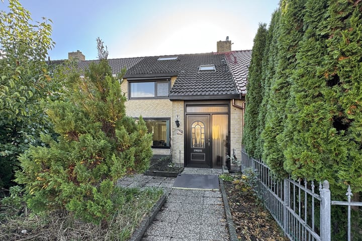 Photo 57 of Van Puttenstraat 20