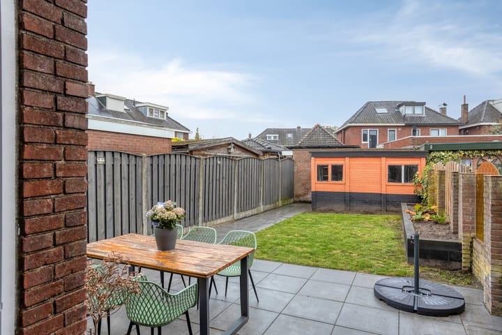 Foto 4 van Beukstraat 1