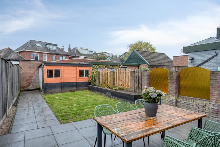 Foto 24 van Beukstraat 1