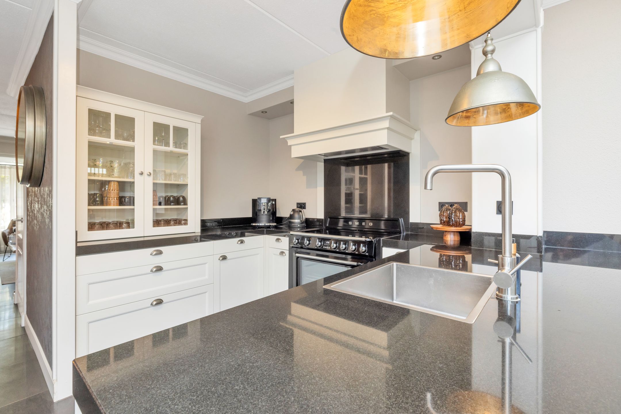 Photo 18 of Sweelinckstraat 8