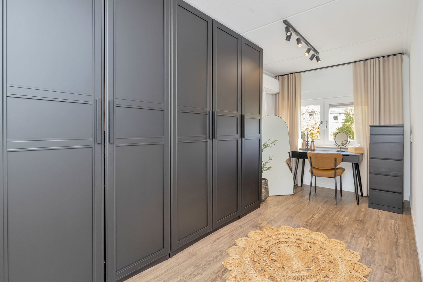 Photo 34 of Sweelinckstraat 8