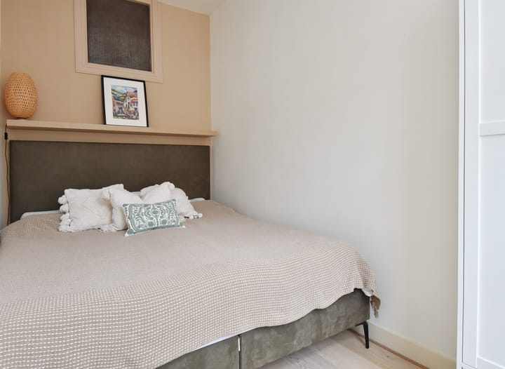 Foto 22 van Johannes Camphuijsstraat 204