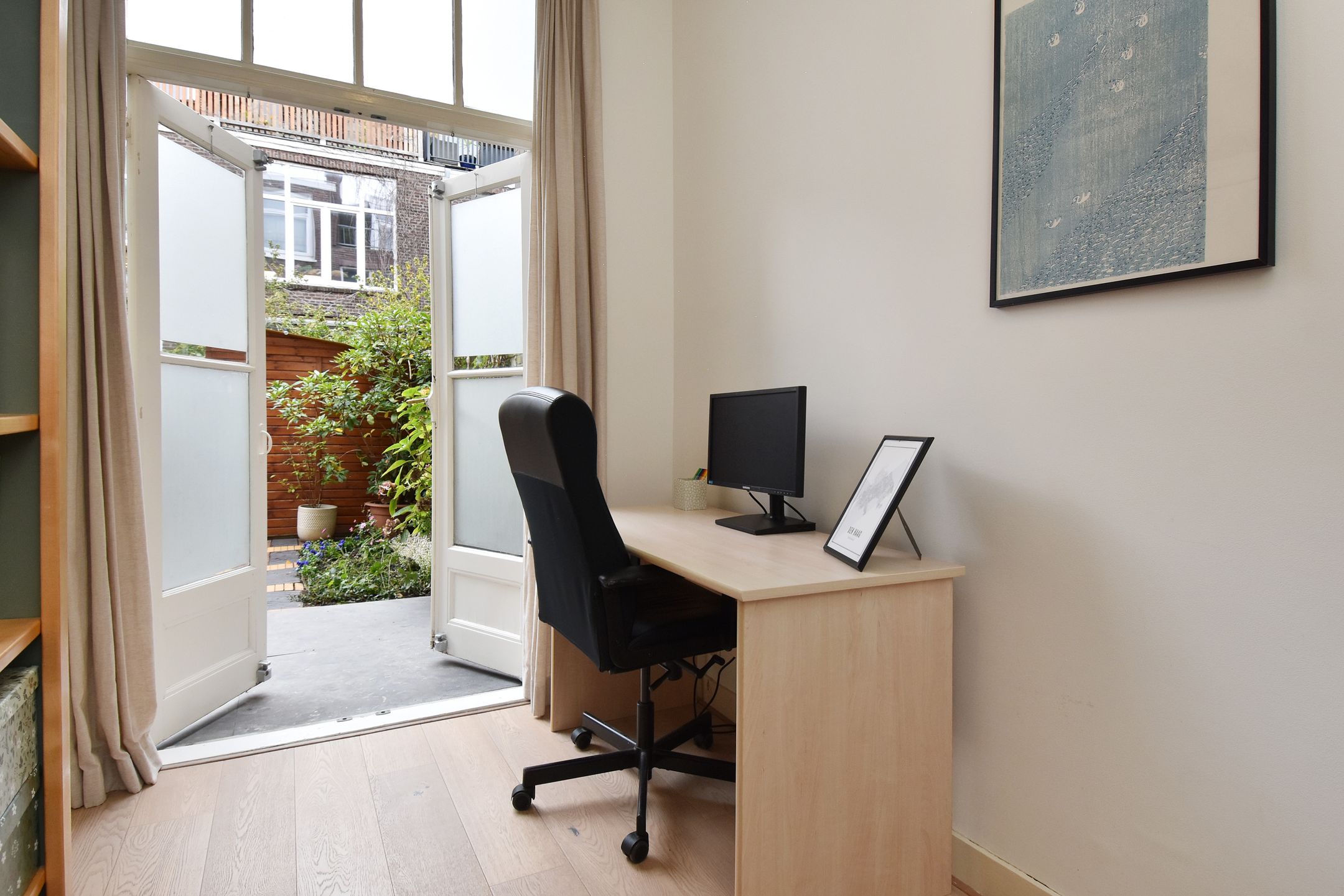 Photo 27 of Johannes Camphuijsstraat 204