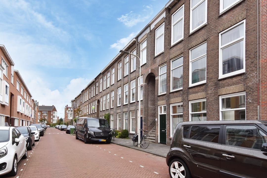 Photo 32 of Johannes Camphuijsstraat 204