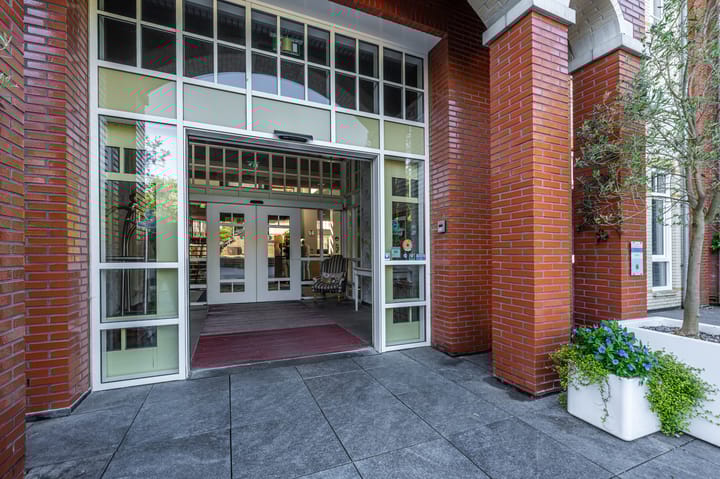 Foto 3 van Hogeweg 55-S323