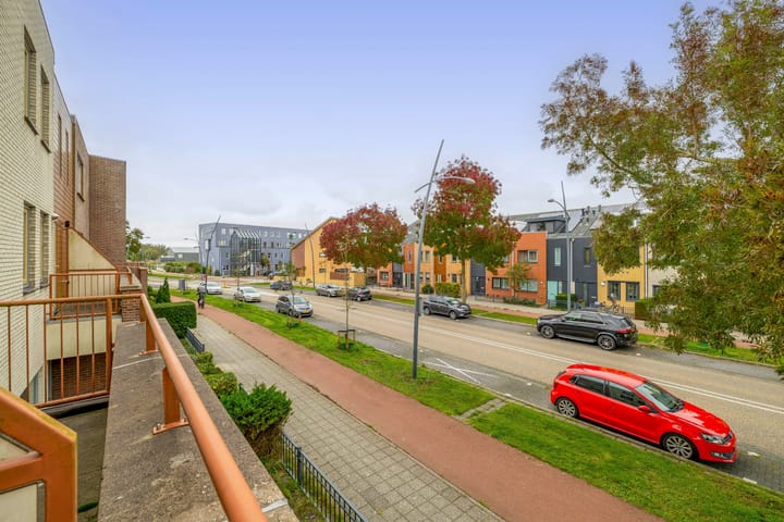 Photo 19 of Waterrijklaan 36