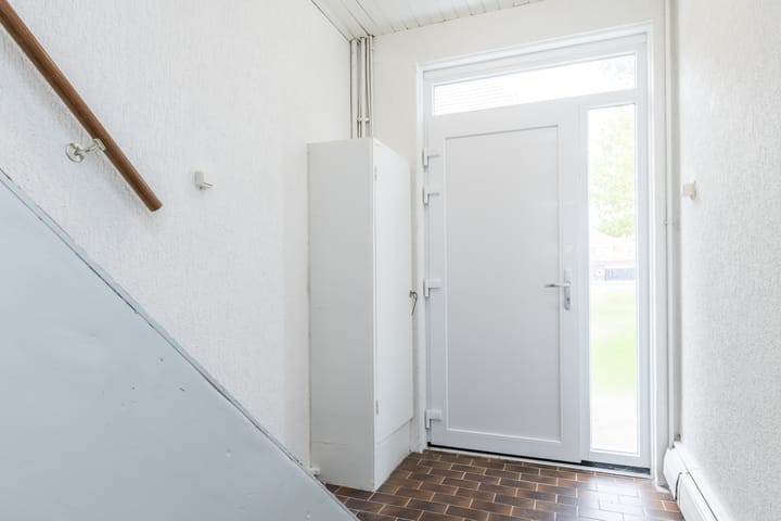 Photo 2 of Tenelenweg 23