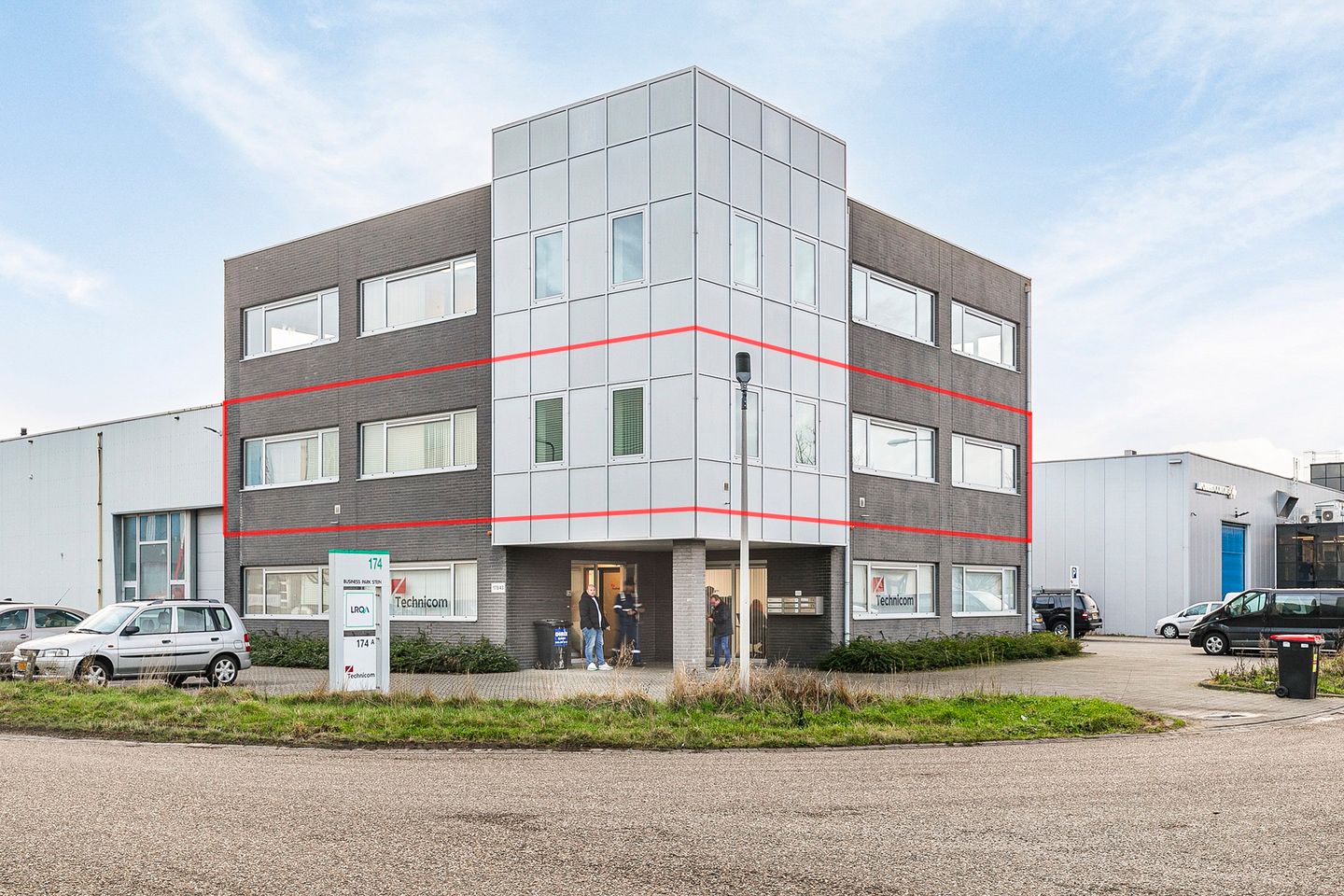 Bekijk foto 2 van Business Park Stein 174