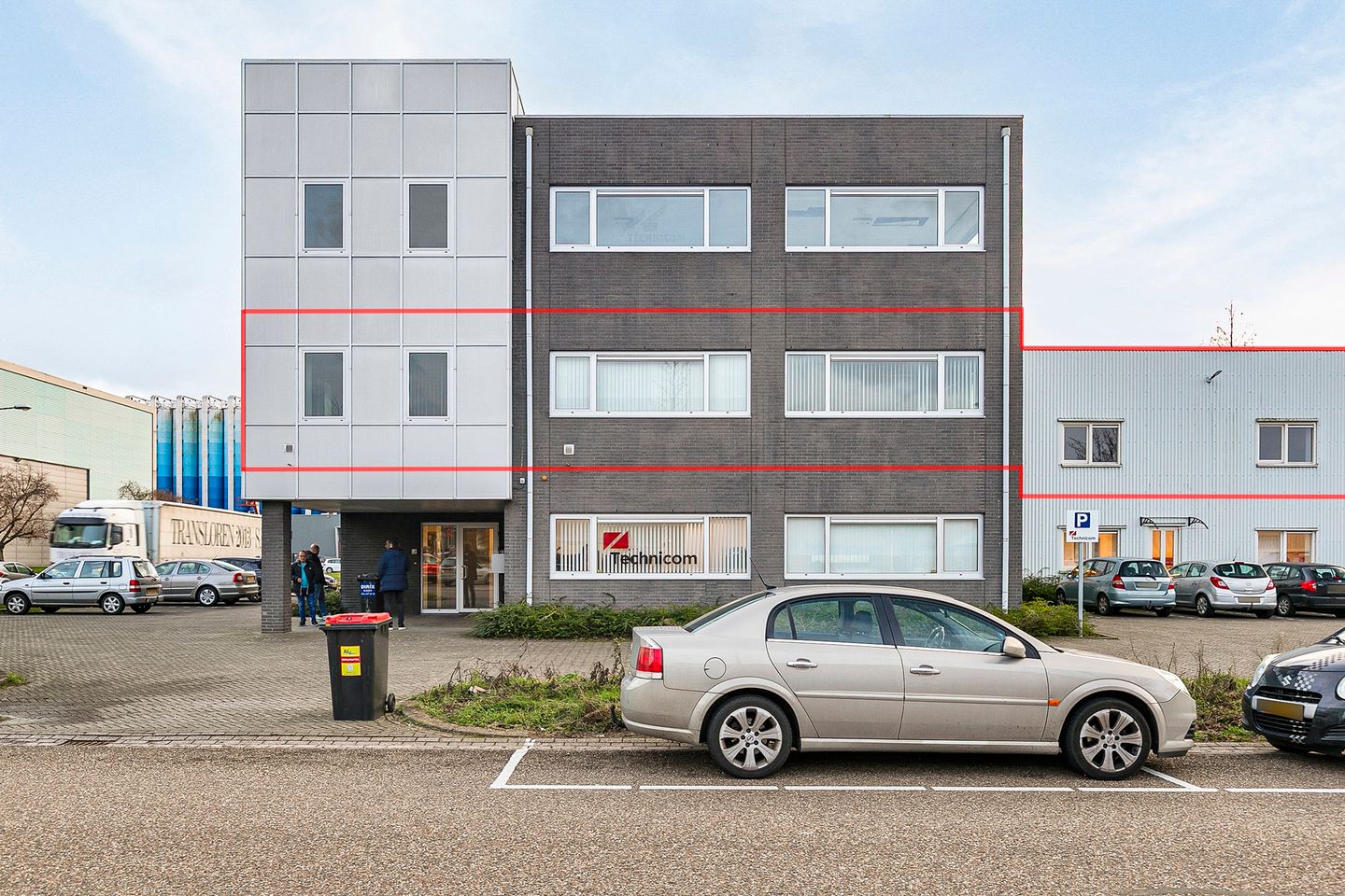 Bekijk foto 3 van Business Park Stein 174