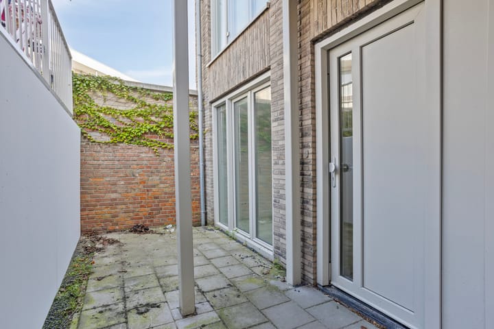 Foto 2 van de Ruyterstraat 8-A