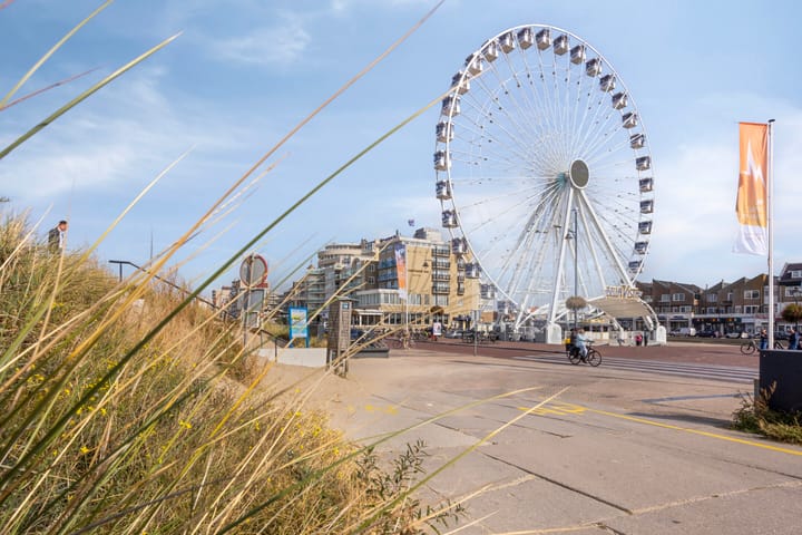 Photo 13 of de Ruyterstraat 8-A