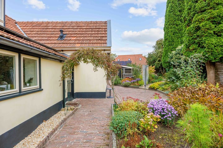 Photo 62 of Havenweg 4