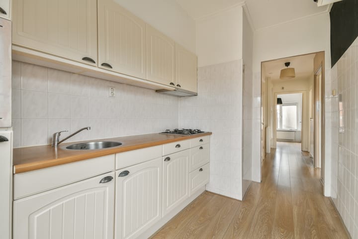 Photo 13 of Oranjestraat 13-RD