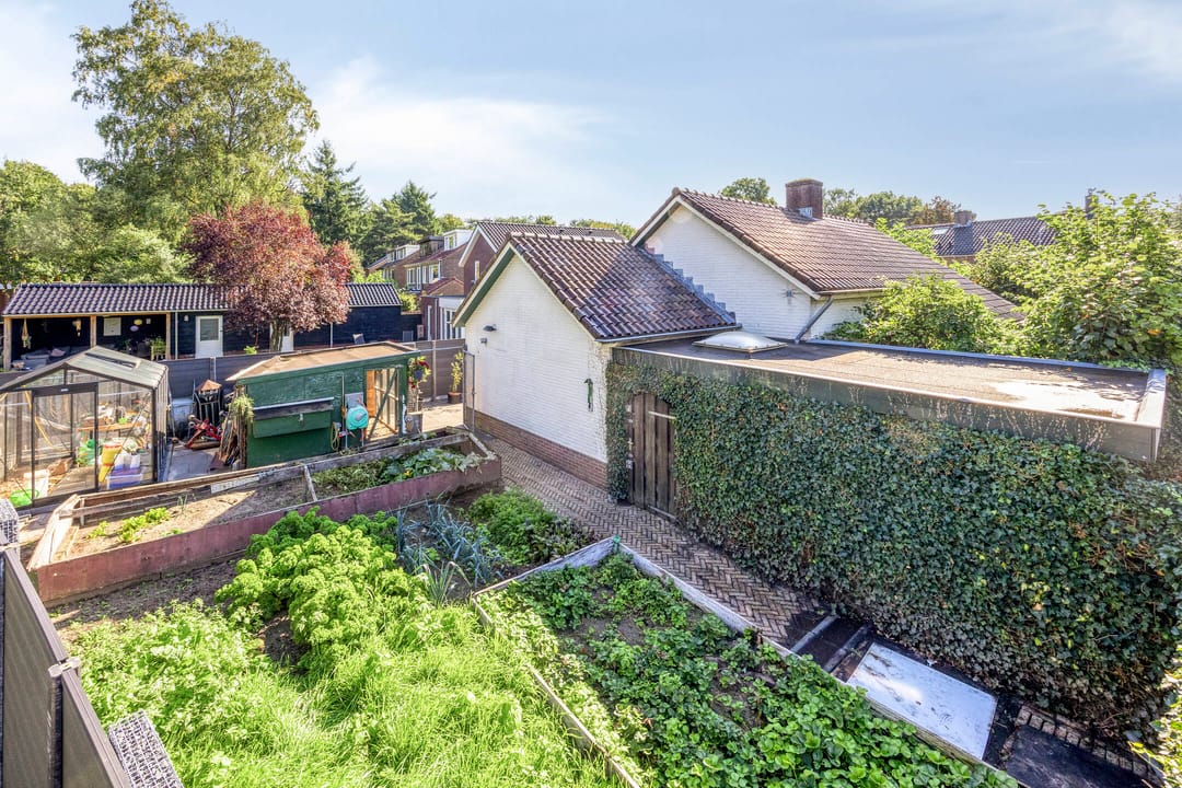 Photo 38 of Emmalaan 27