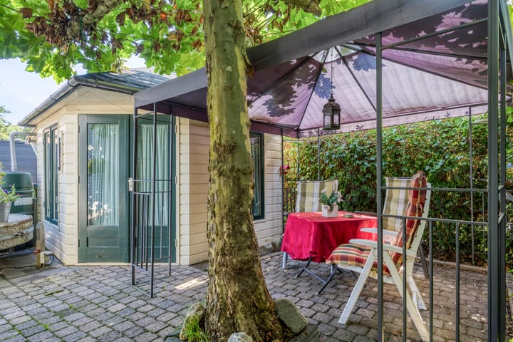 Photo 42 of Emmalaan 27