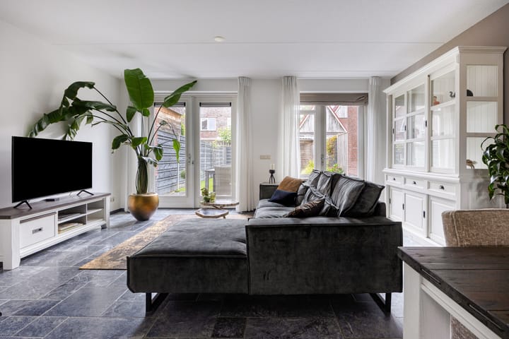 Photo 2 of Atalanta 35