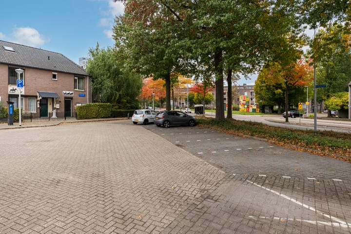 Foto 42 van Christina Bakker-van Bossestraat 39