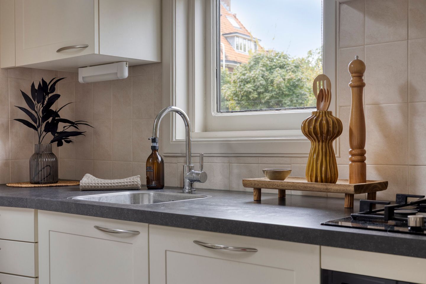 Foto 29 van Van der Waalsstraat 2