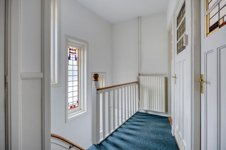 Foto 30 van Van der Waalsstraat 2