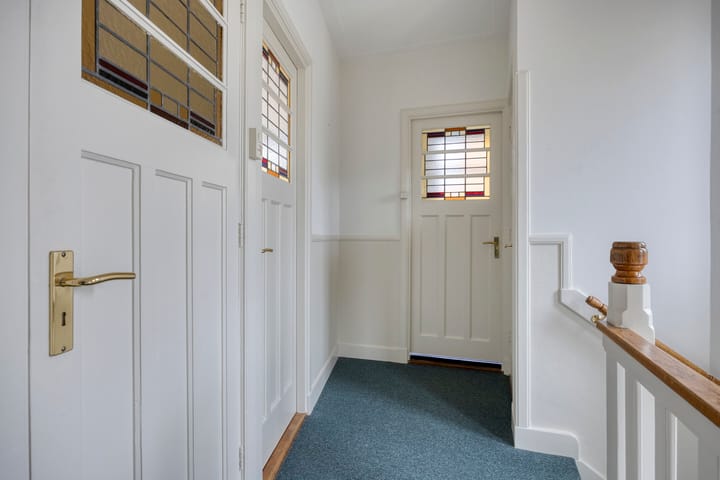 Foto 31 van Van der Waalsstraat 2