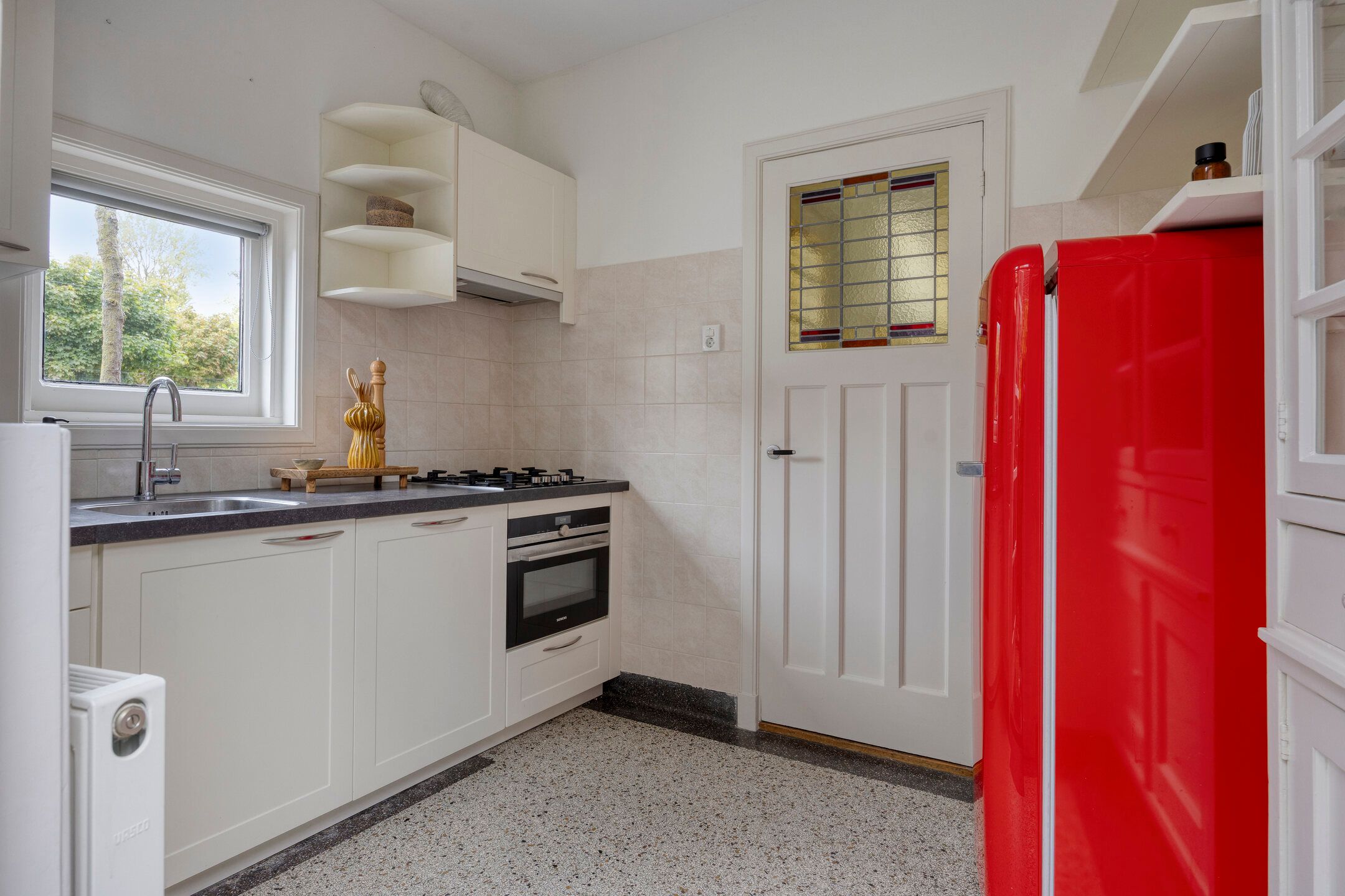 Foto 27 van Van der Waalsstraat 2