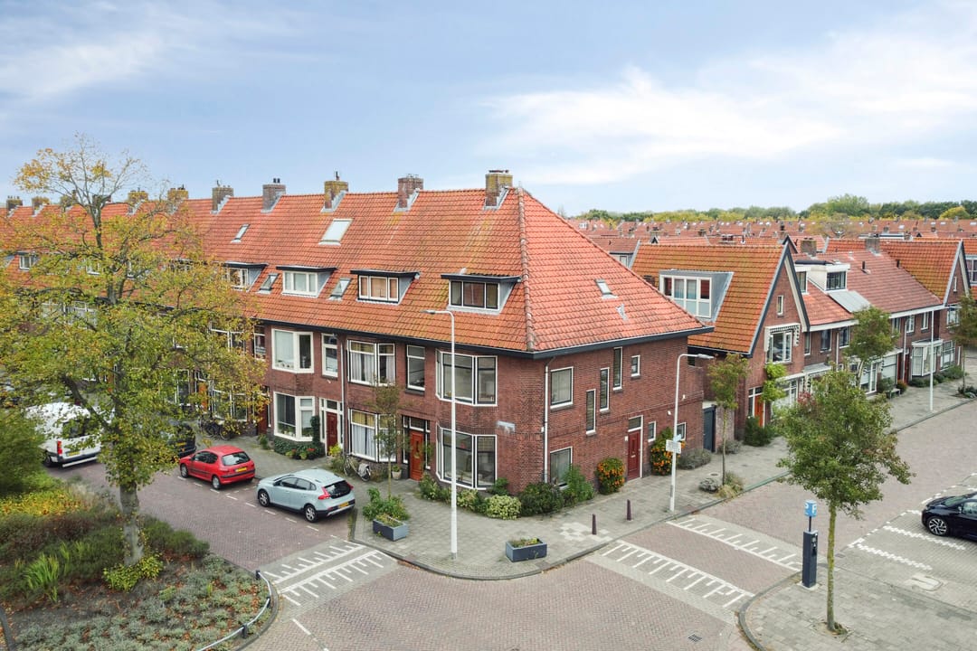 Foto 52 van Van der Waalsstraat 2