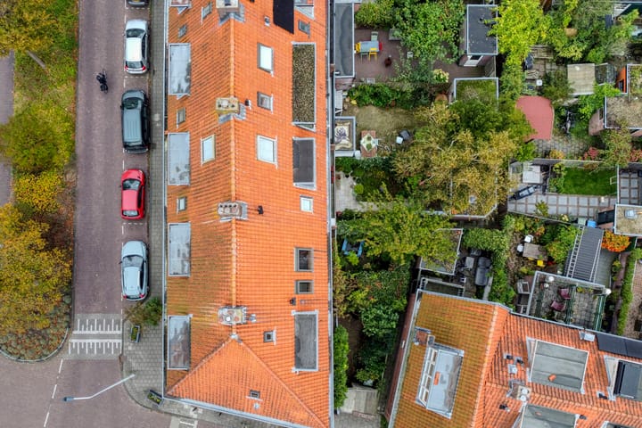 Foto 59 van Van der Waalsstraat 2