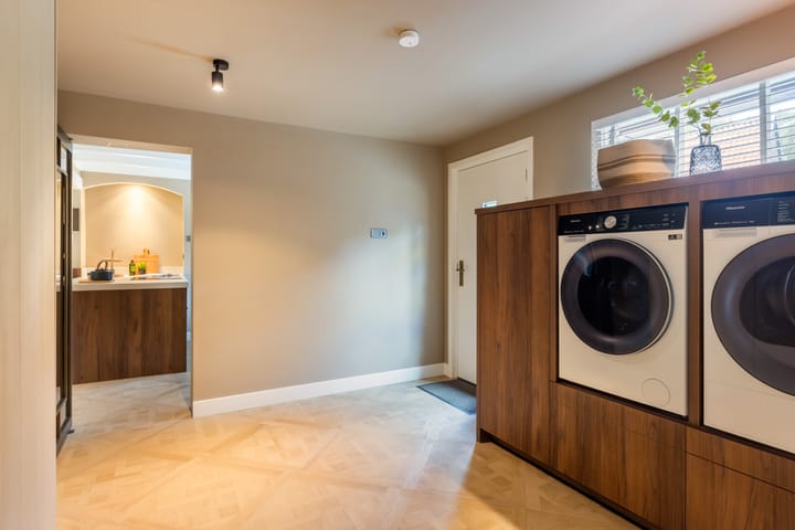 Photo 51 of Vondellaan 18