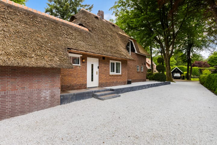 Photo 100 of Vondellaan 18