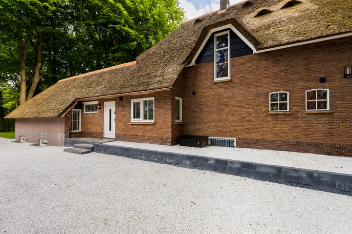 Photo 108 of Vondellaan 18