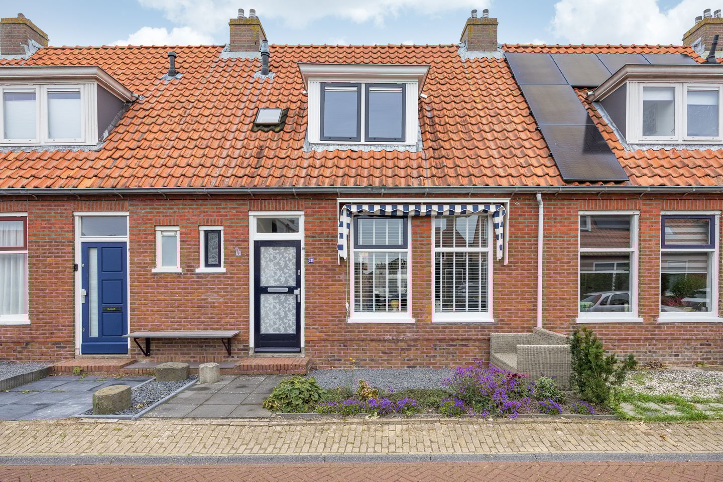 Photo 1 of Leerlooiersstraat 38