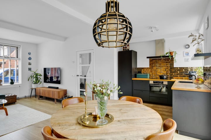 Photo 11 of Leerlooiersstraat 38