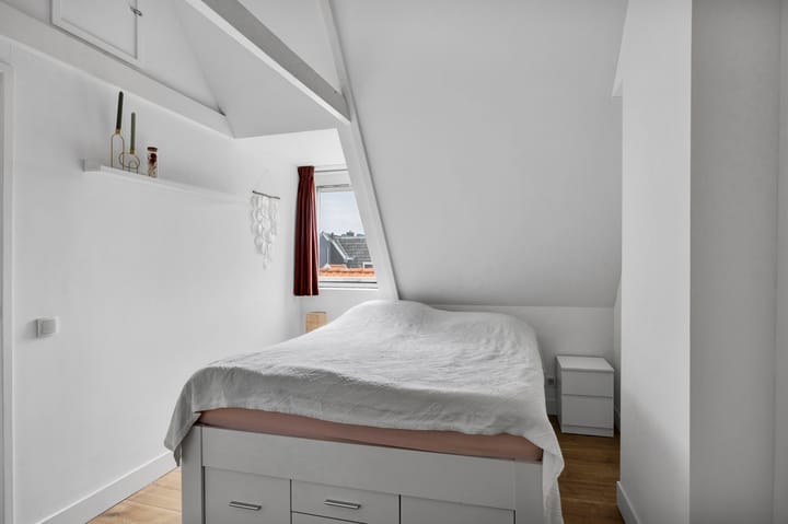 Photo 18 of Leerlooiersstraat 38