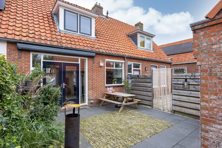 Photo 27 of Leerlooiersstraat 38