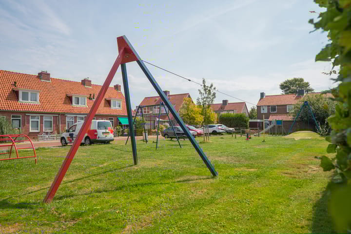 Photo 32 of Leerlooiersstraat 38