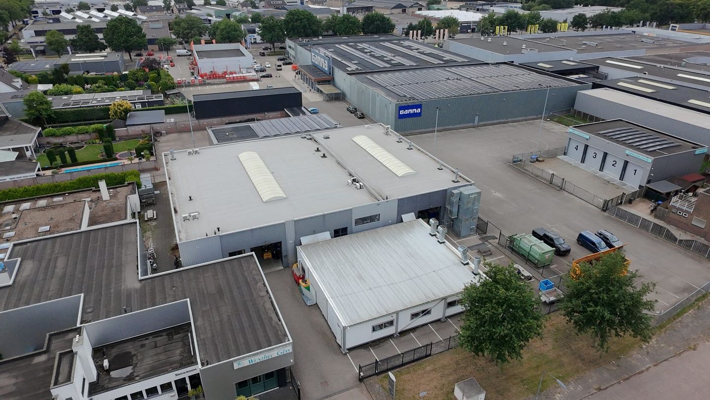 View photo 1 of Rooseindsestraat 19