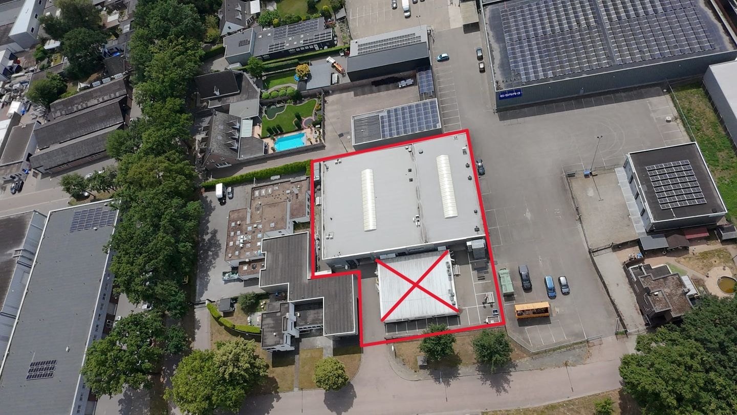 View photo 3 of Rooseindsestraat 19