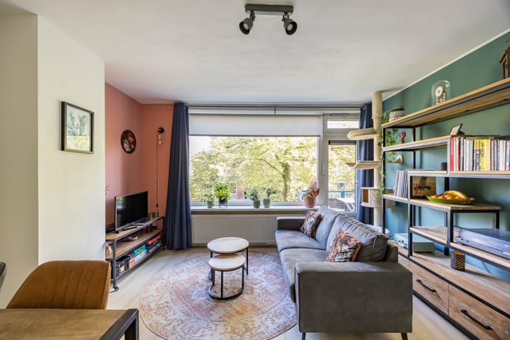 Photo 1 of Madame Curiestraat 31