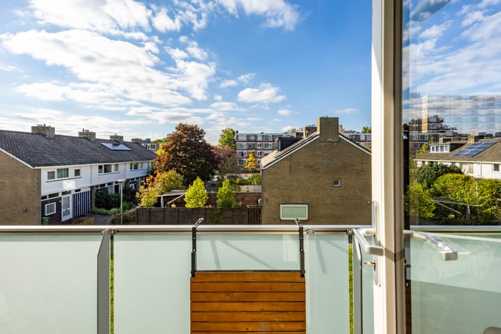 Photo 18 of Madame Curiestraat 31