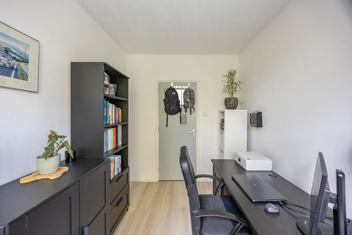 Photo 27 of Madame Curiestraat 31